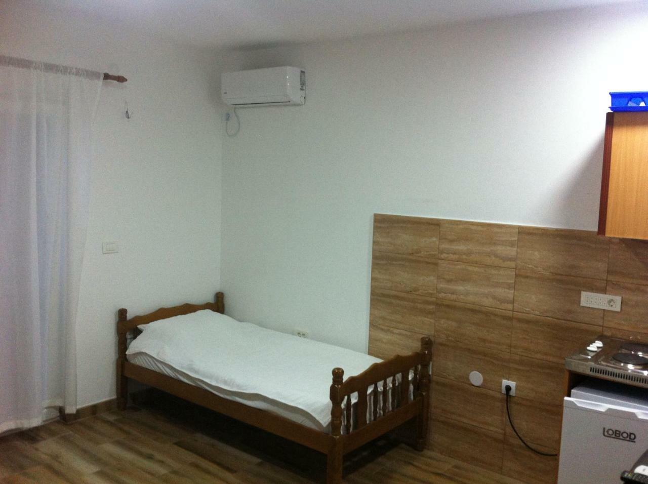 Bmt Apartmani Херцег-Нови Экстерьер фото