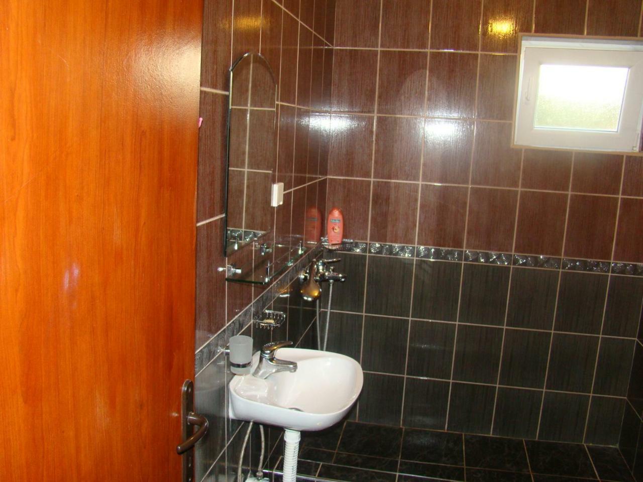 Bmt Apartmani Херцег-Нови Экстерьер фото